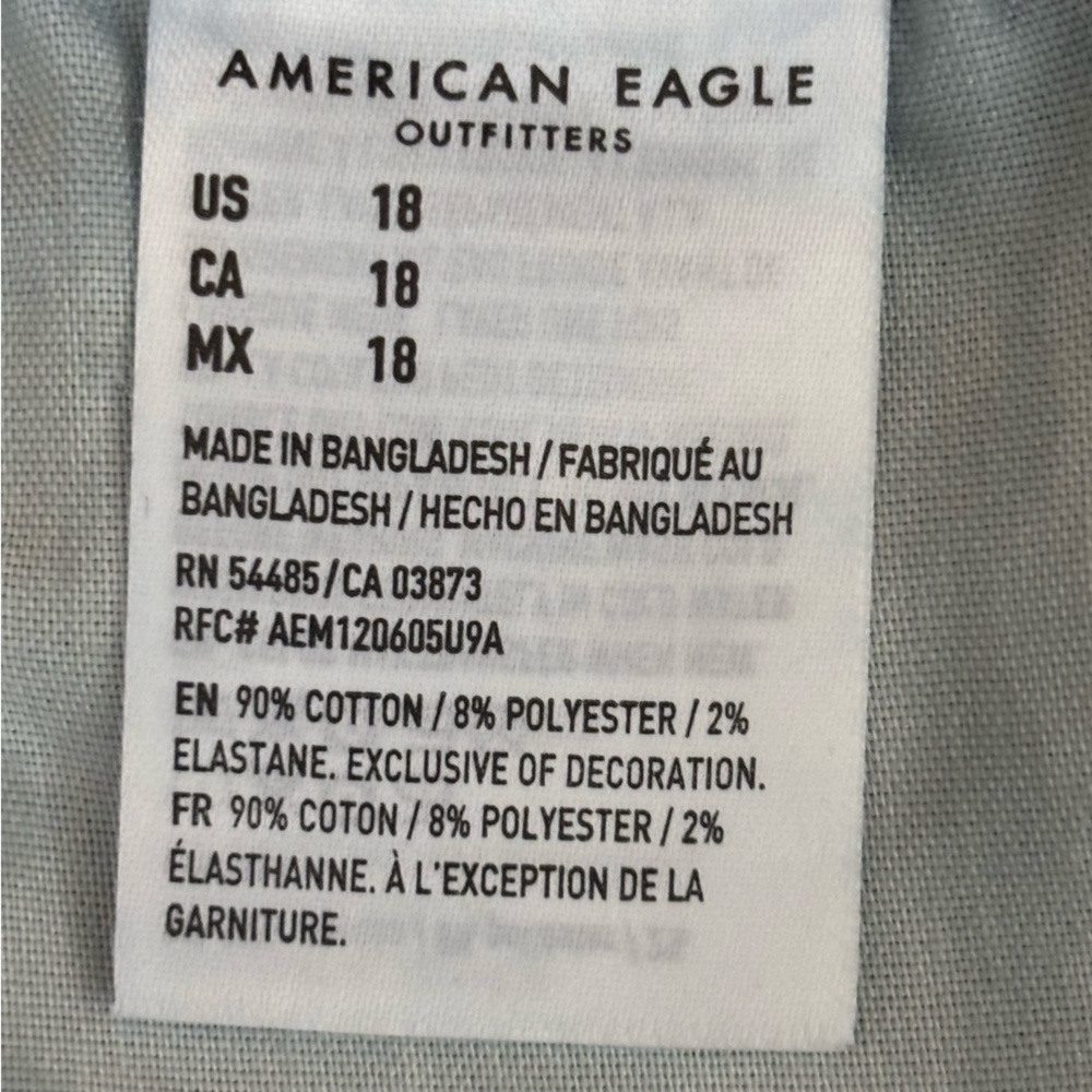 American Eagle Midi Cutoff Denim Shorts Dark Wash Distressed 18 - High Rise - Picture 8 of 11